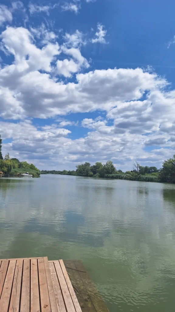 Esztergomi Kis-Dunaág