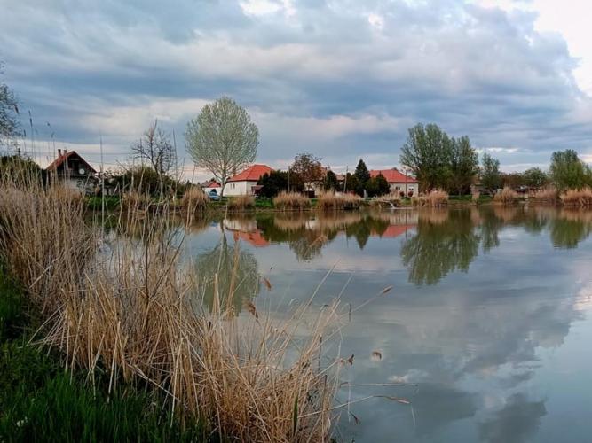 Vályogos, Kiszombor